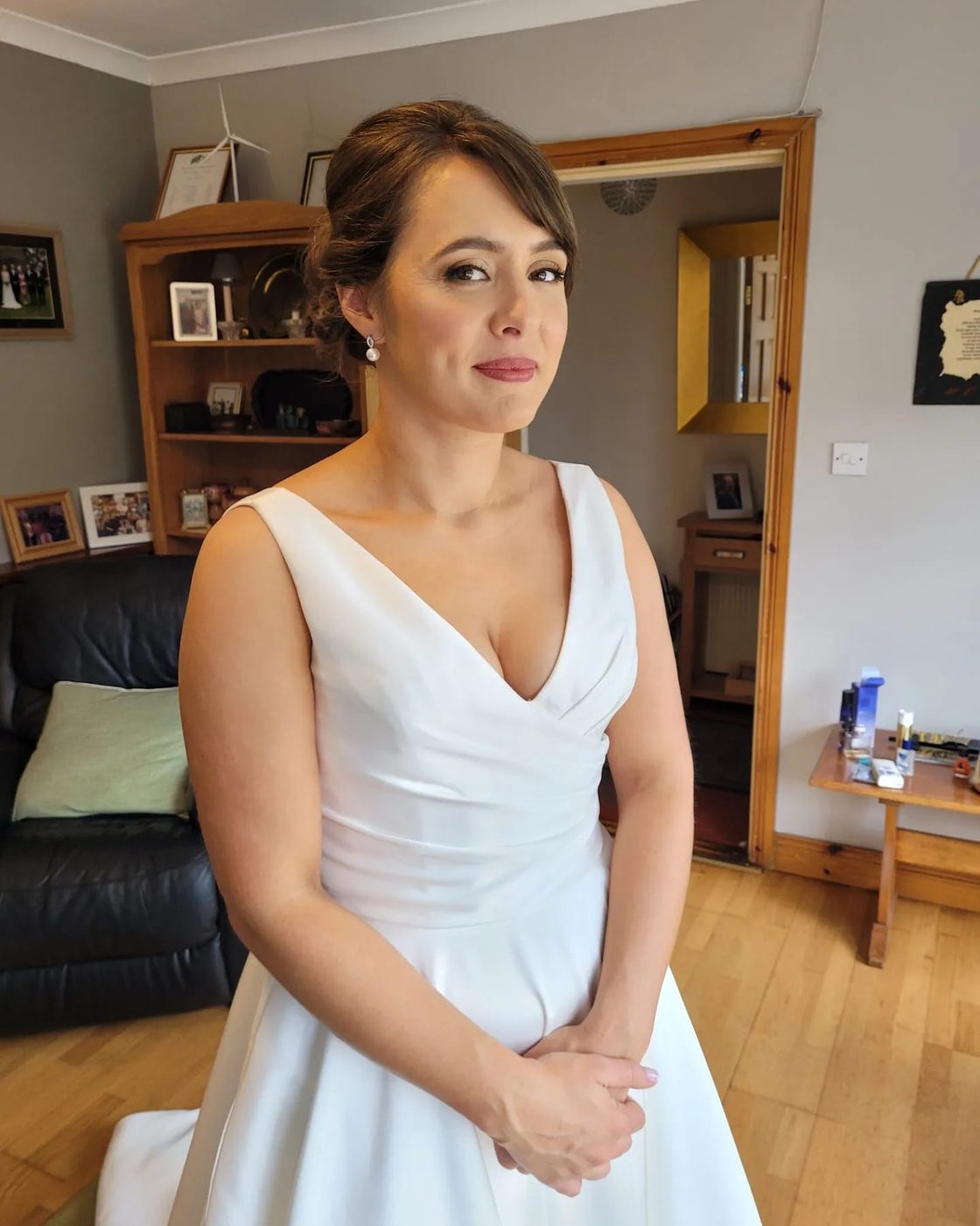 Bride with a soft brunette blow-dry on the morning of her wedding, by INCH Hair Design